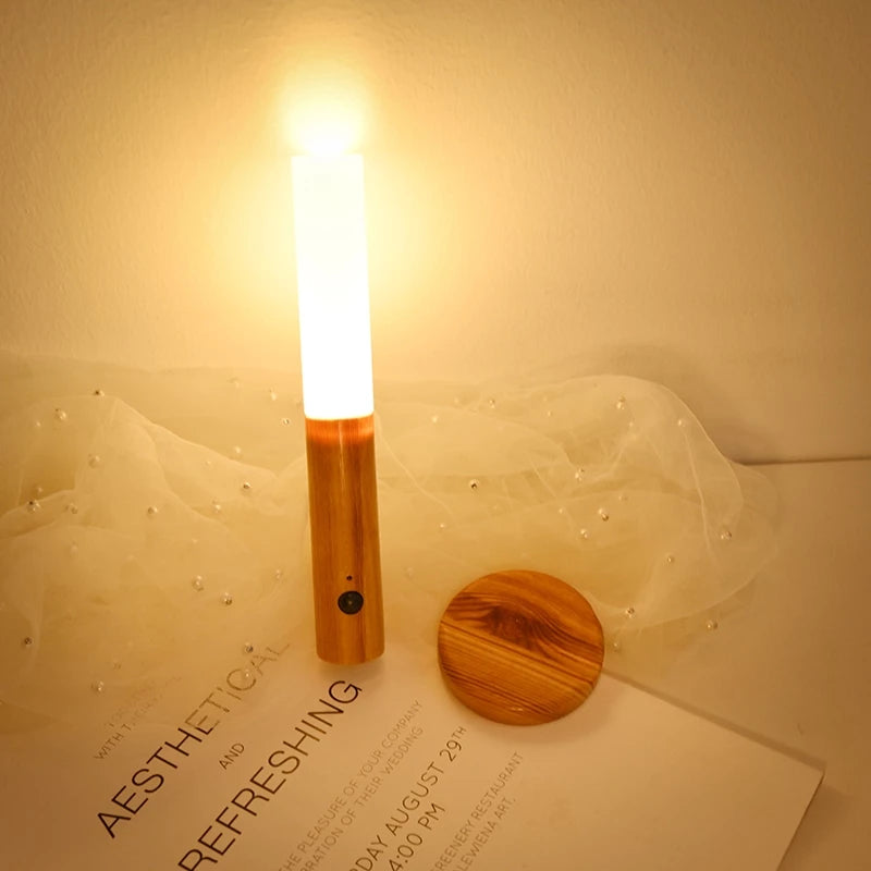 Aura Wood™- Luminária com Sensor