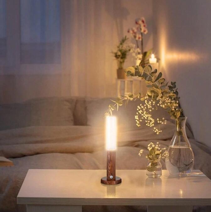 Aura Wood™- Luminária com Sensor