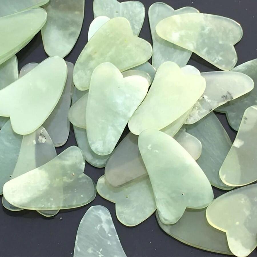 Jade Ritual — Rolo Facial + Pedra Gua Sha